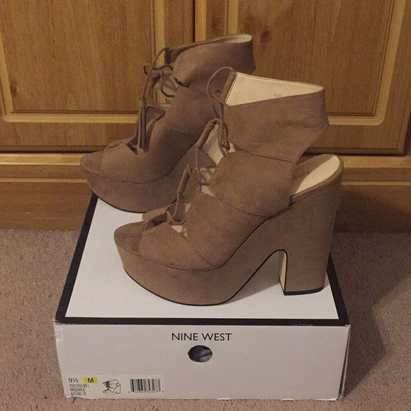 Nine West Heels - Picture 4 of 6